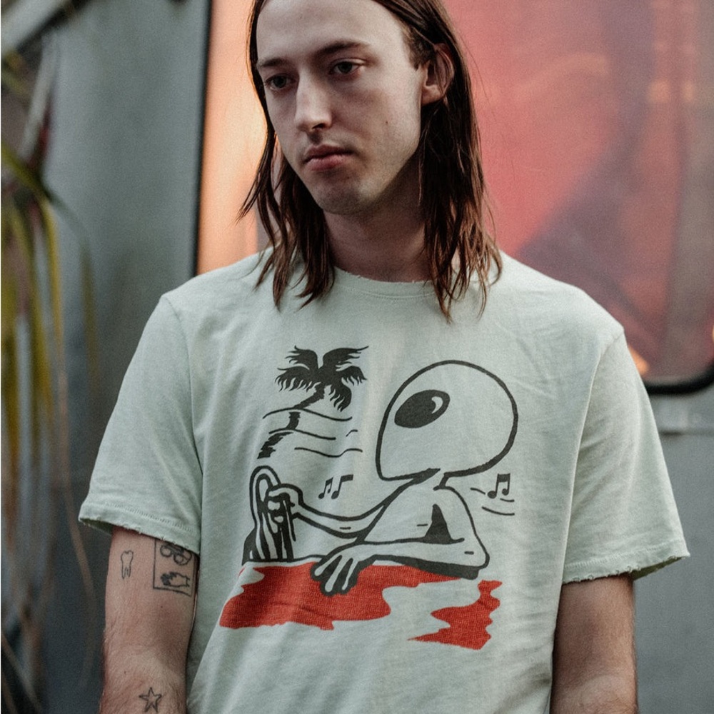 Junk Food Clothing Alien Graphic Tee - Light Green - Picture 2 of 7